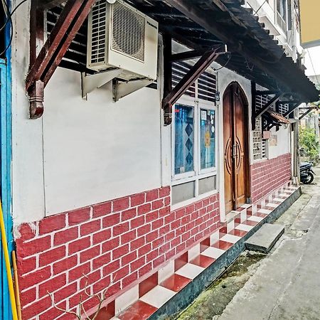Spot On 91915 Homestay Superman Yogyakarta Exteriör bild