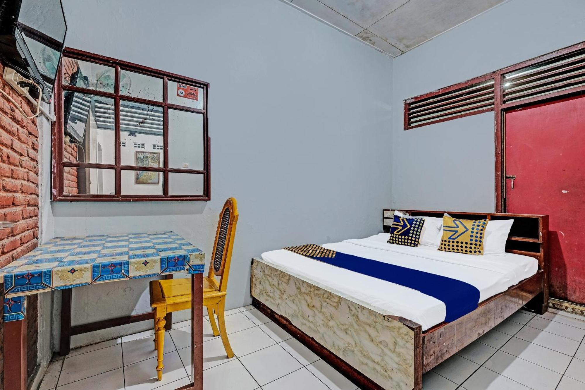Spot On 91915 Homestay Superman Yogyakarta Exteriör bild